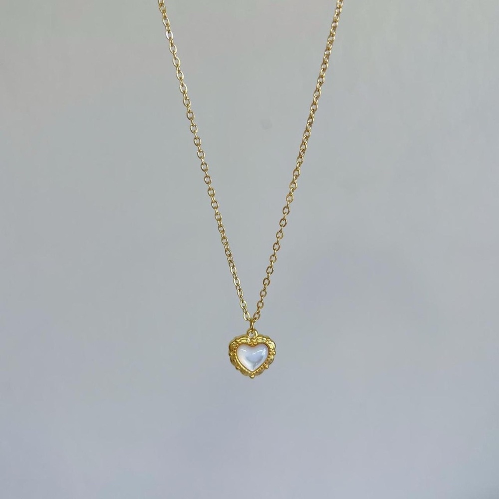 Minimalist Gold Heart Necklace with Dainty Chain